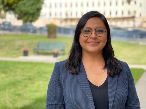 A photo shows Dr. Yasmin Bains, a Fellow for Life with The Albert Schweitzer Fellowship\'s Bay Area program, founded in 2007.