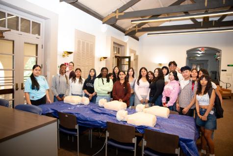 Fairfield high schoolers in Wilderman Hall as they experience high-fidelity medical simulations. 
